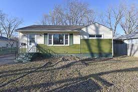 1656 Rice Street - Photo 1