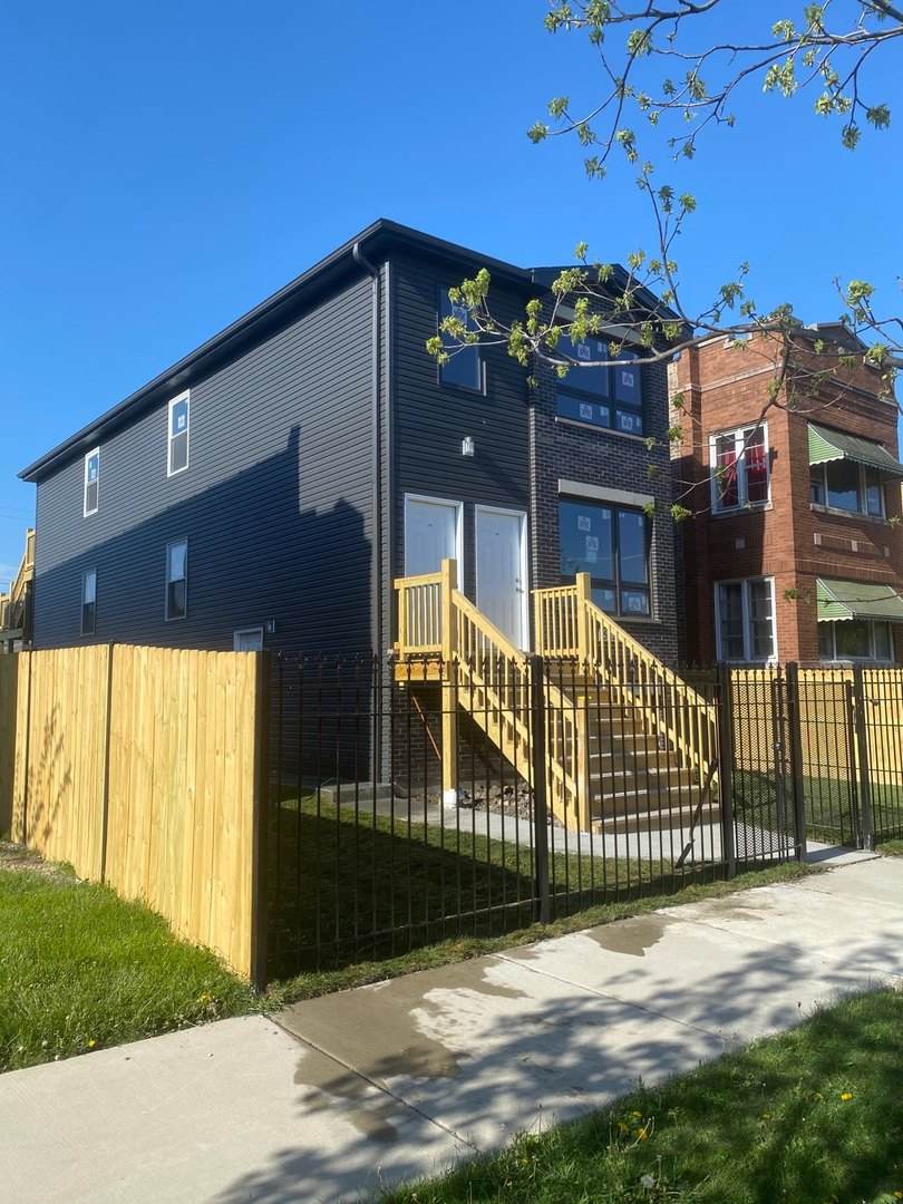 1014 Monticello Avenue - Photo 1