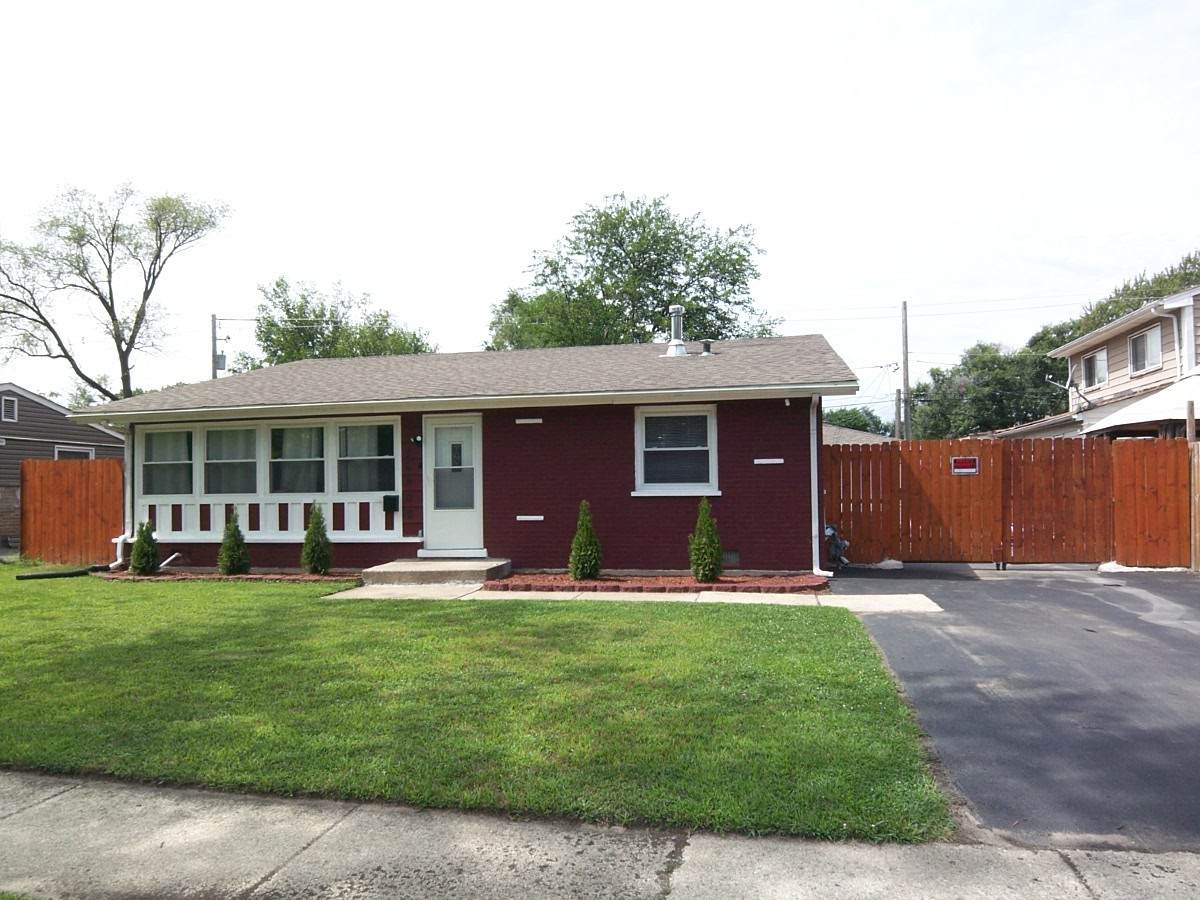 16500 Plymouth Drive - Photo 1