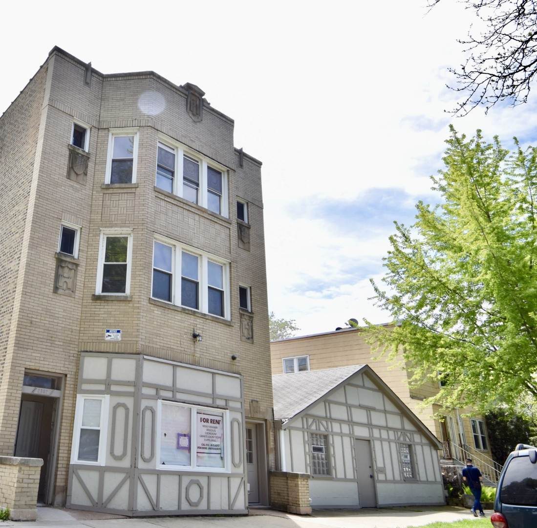 2357 Chase Avenue - Photo 1