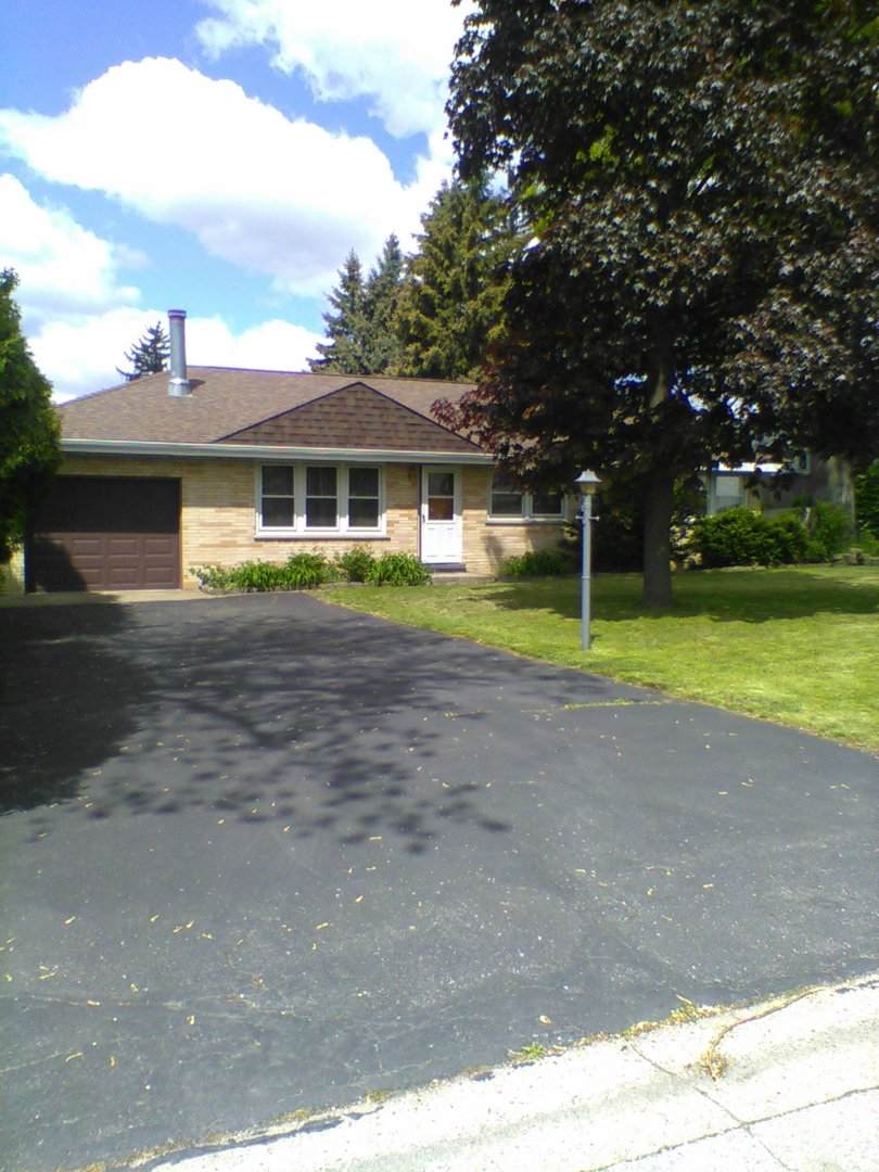 420 Maple Avenue - Photo 1