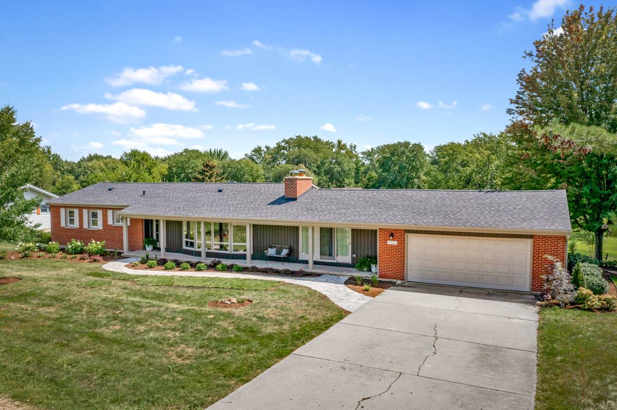 1507 Laurel Court - Photo 1