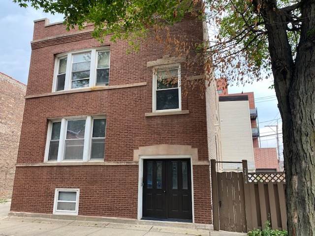 2414 Medill Avenue - Photo 1
