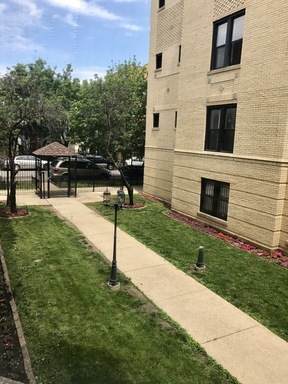 3635 Dickens Avenue - Photo 1