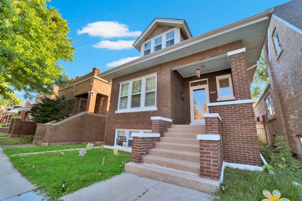 2222 Gunderson Avenue - Photo 1