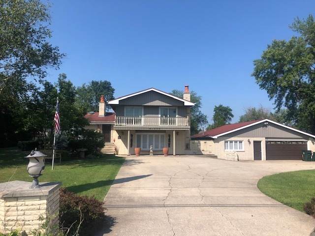 9S566 Clarendon Hills Road - Photo 1