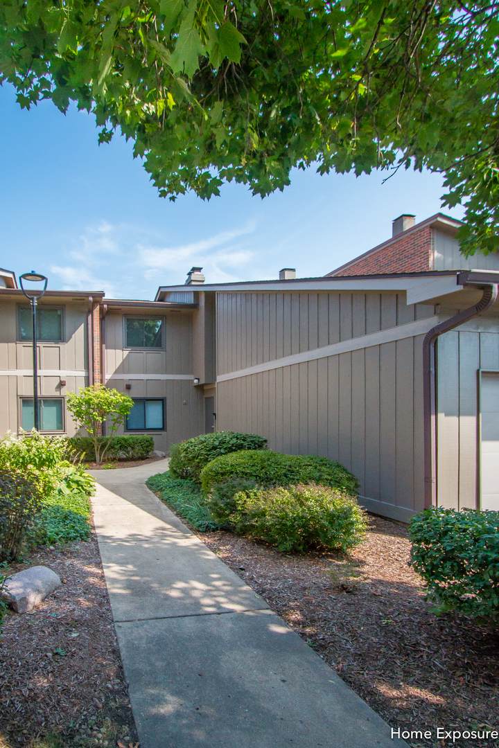 29W410 Emerald Green Drive - Photo 1