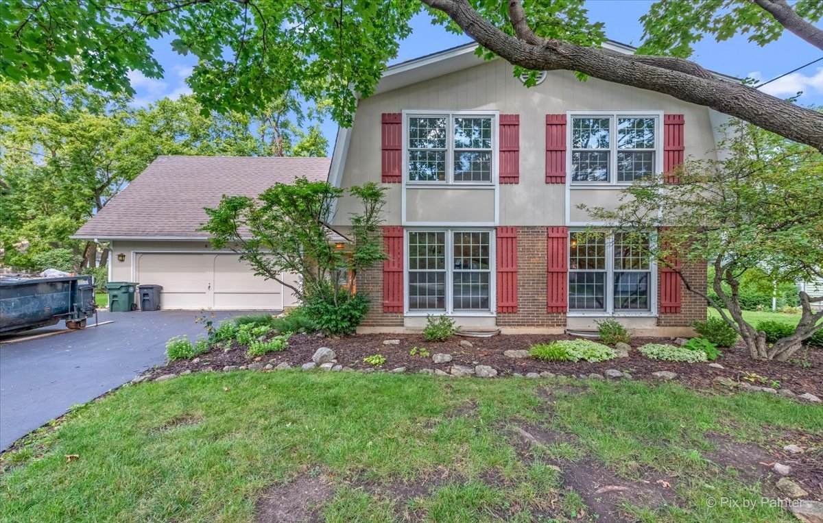 8 Woodbine Road - Photo 1