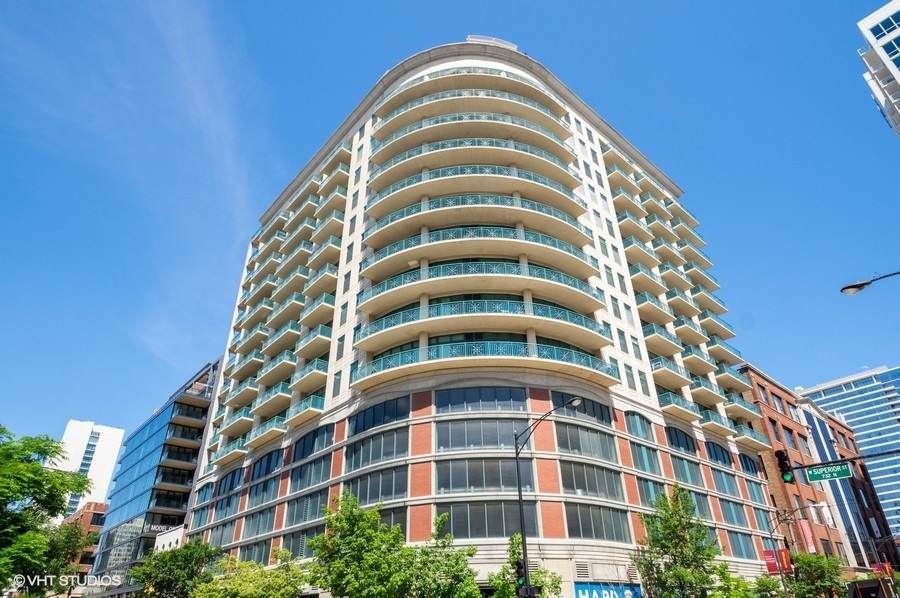 340 Superior Street - Photo 1