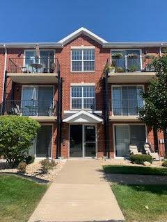 9810 Liberty Circle - Photo 1