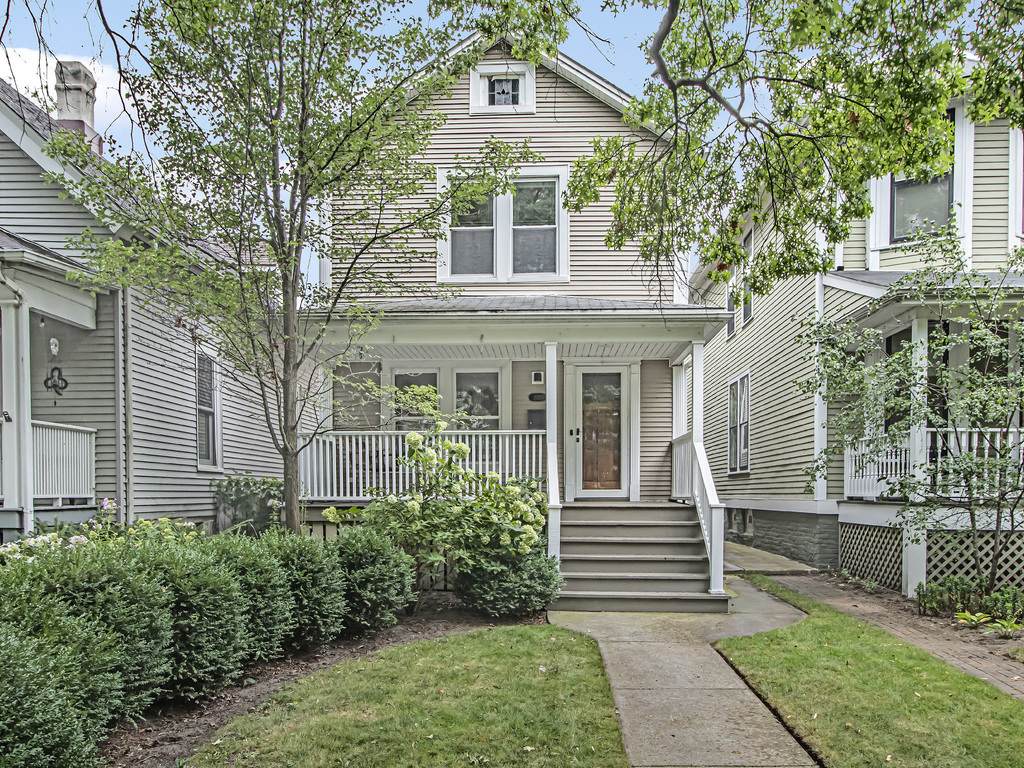 2020 Maple Avenue - Photo 1