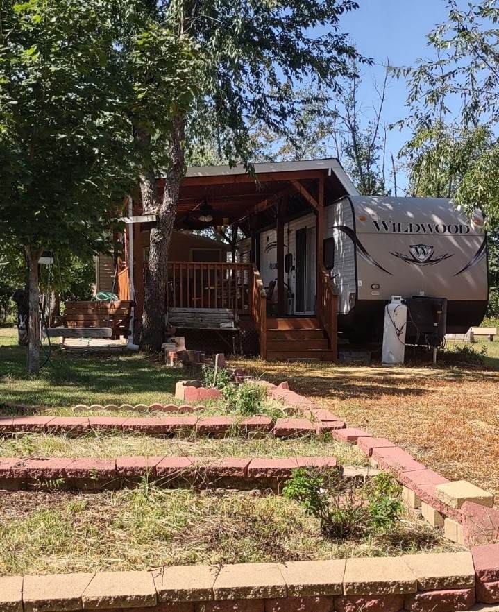 19/80 Woodhaven Lakes - Photo 1