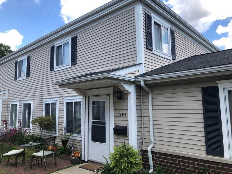 1494 Quaker Lane - Photo 1