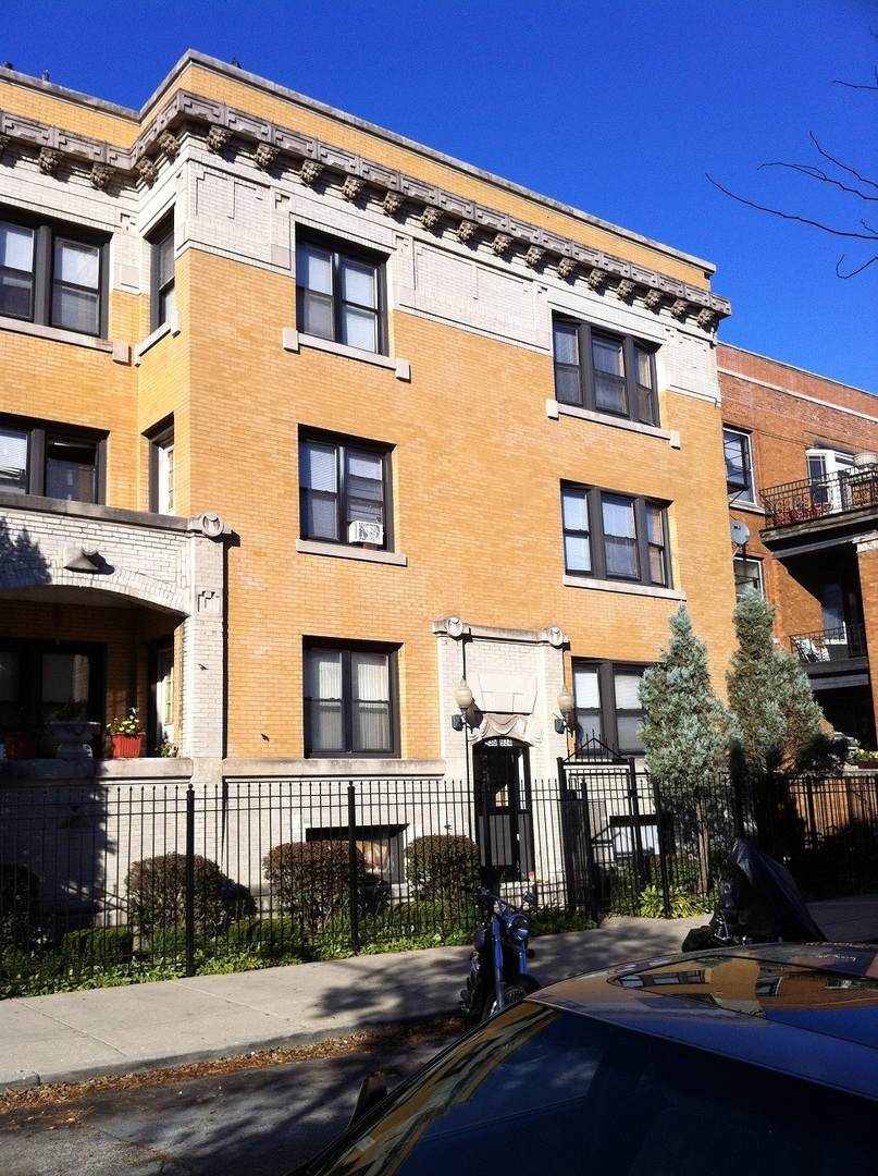 934 Windsor Avenue - Photo 1