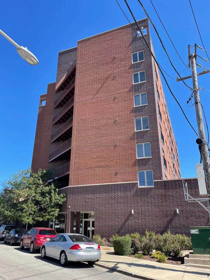 2272 Archer Avenue - Photo 1