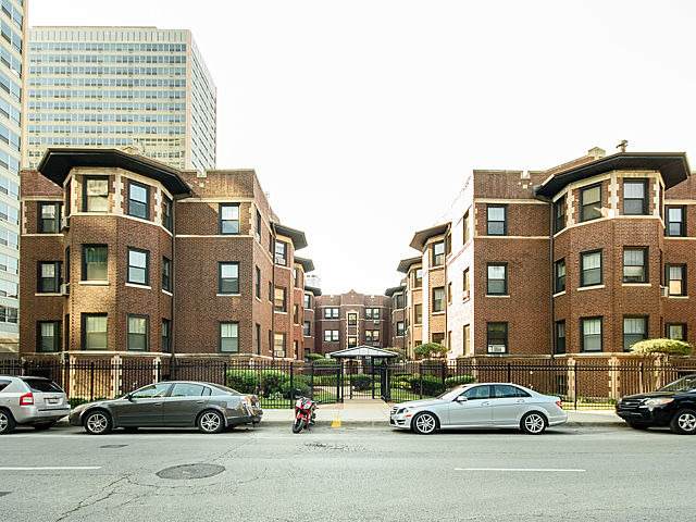 537 Addison Street - Photo 1