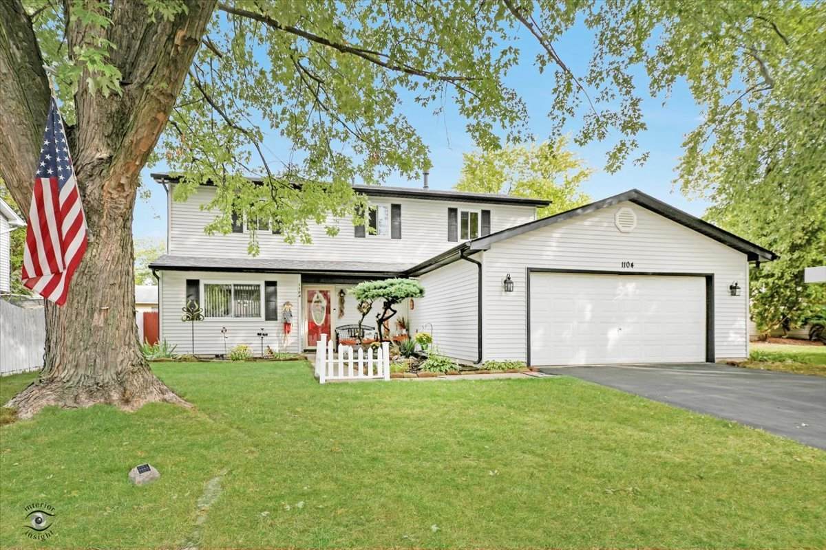 1104 Bramble Avenue - Photo 1