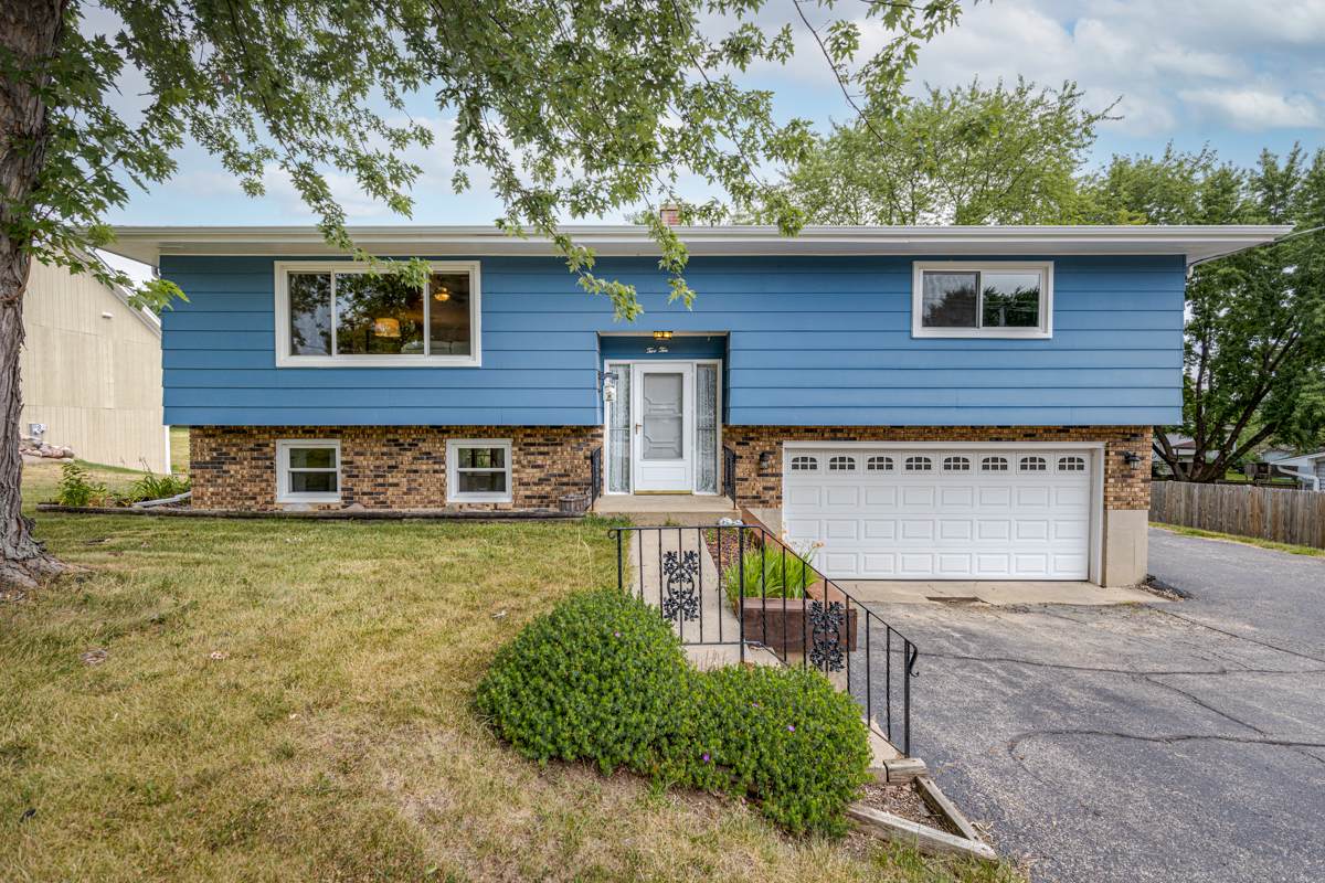 210 Green Street - Photo 1