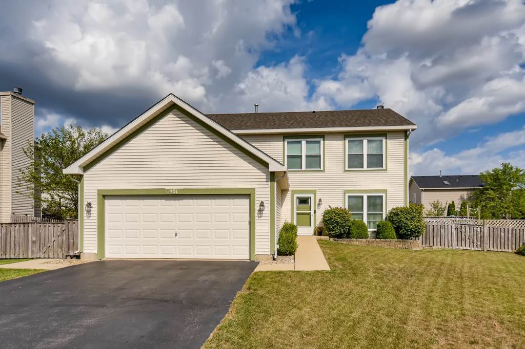 401 Foster Way - Photo 1