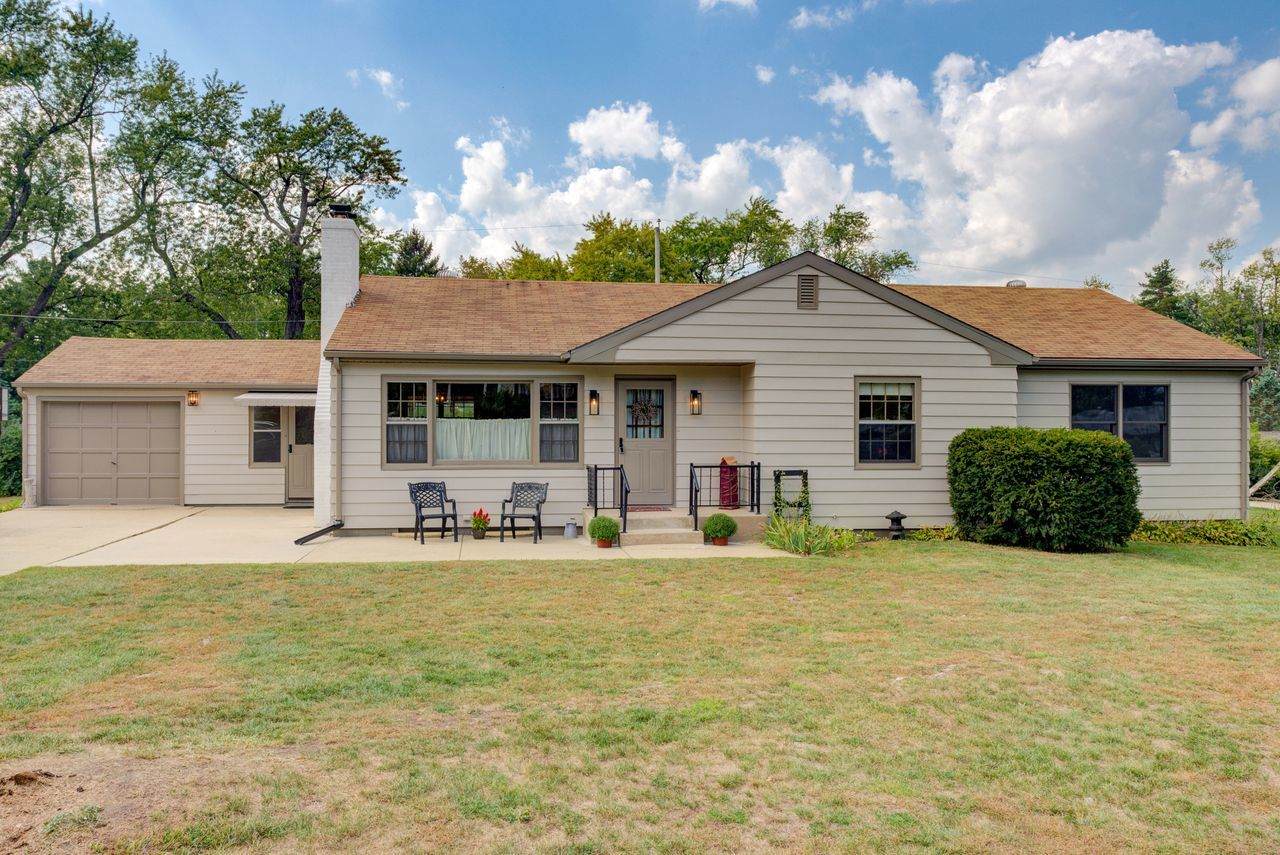 12028 257th Avenue - Photo 1