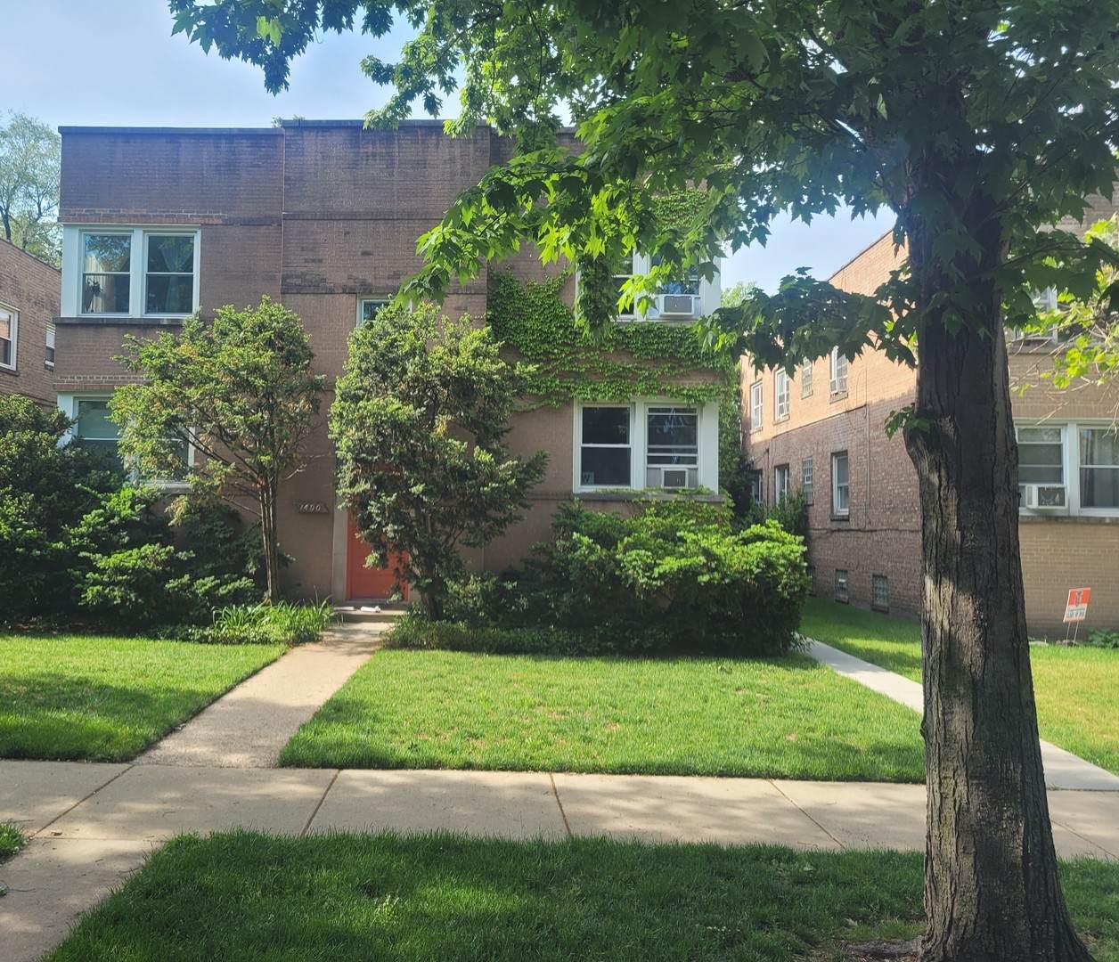 1402 Brummel Street - Photo 1