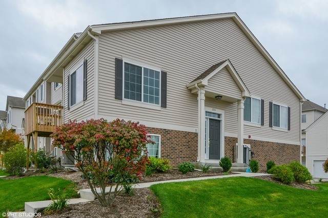 1451 Manning Avenue - Photo 1