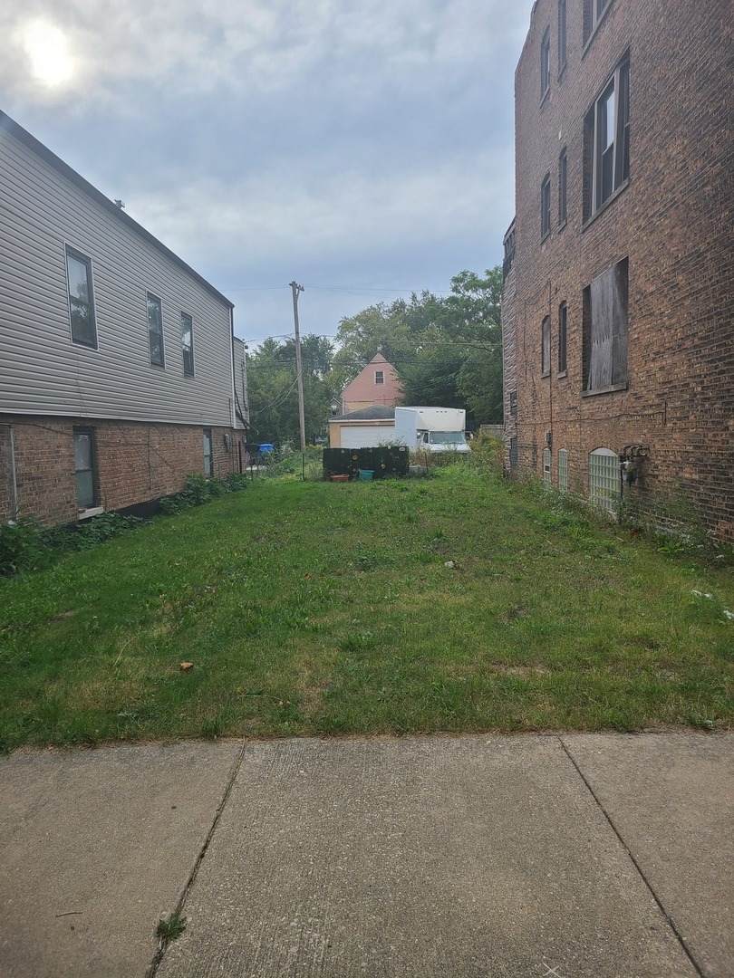 5210 Paulina Street - Photo 1
