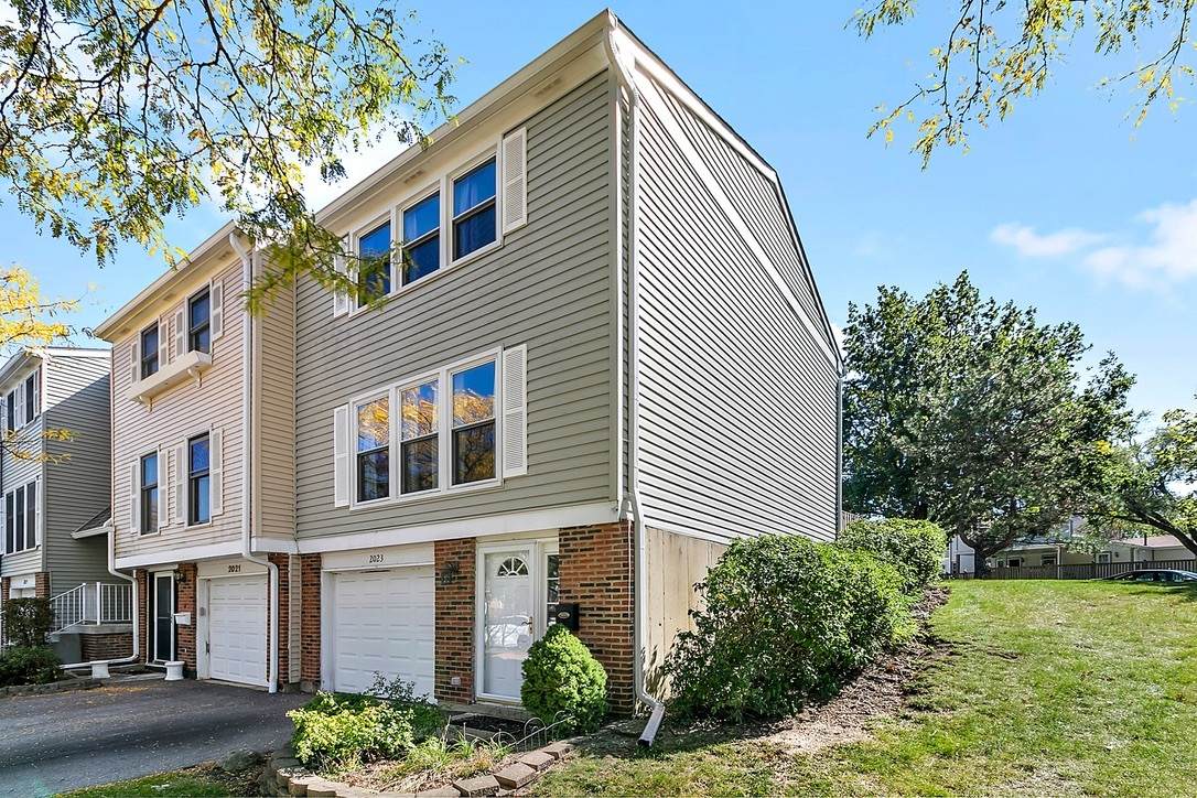 2023 Farnham Court - Photo 1