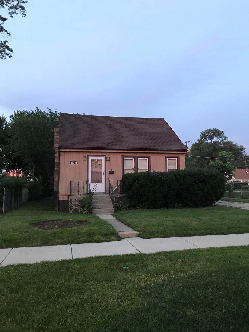 1741 37th Avenue - Photo 1