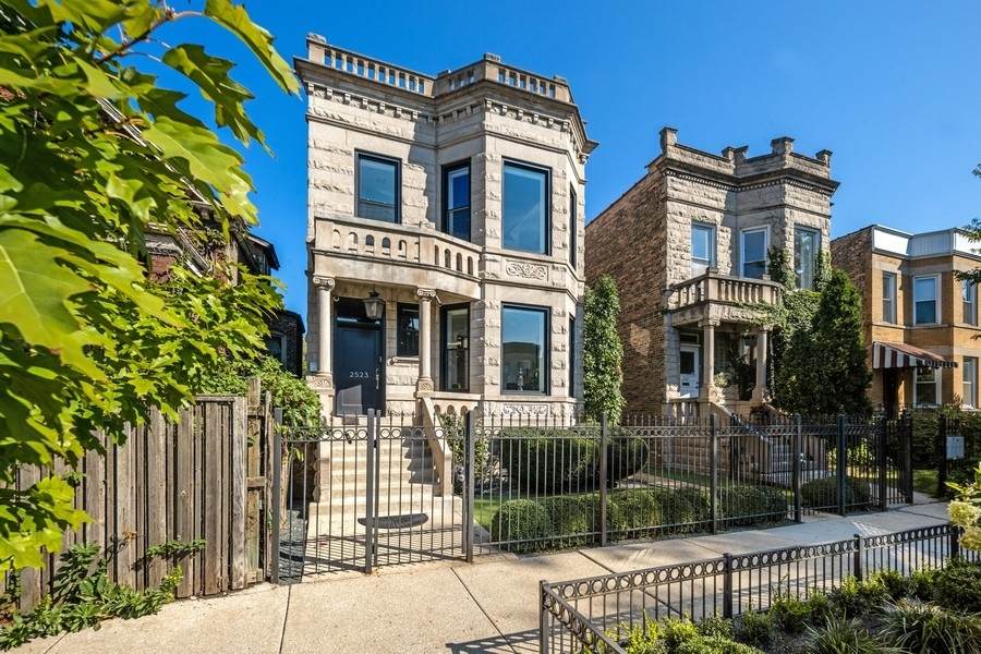 2523 Francisco Avenue - Photo 1
