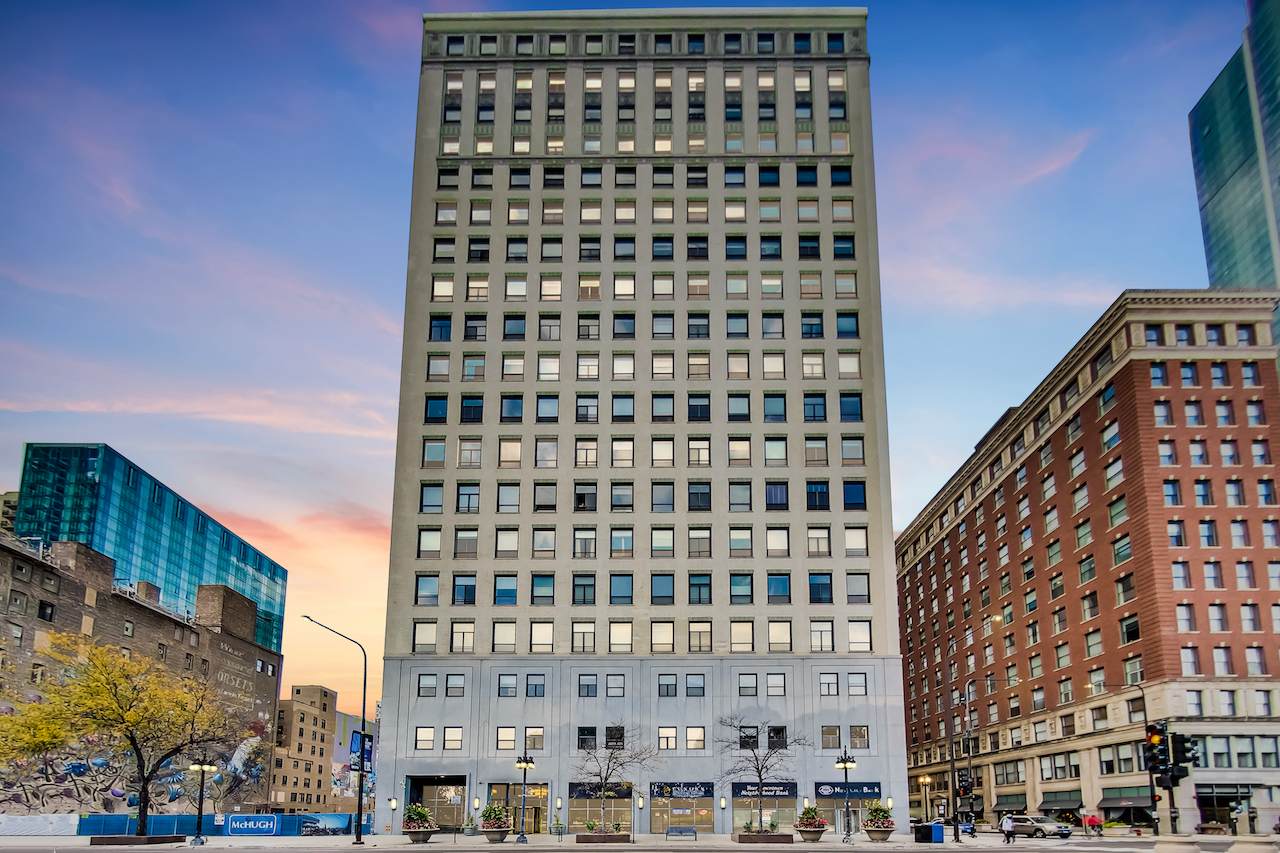 910 Michigan Avenue - Photo 1