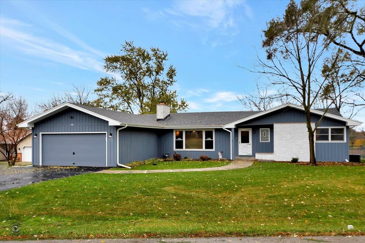 12251 Warren Drive - Photo 1