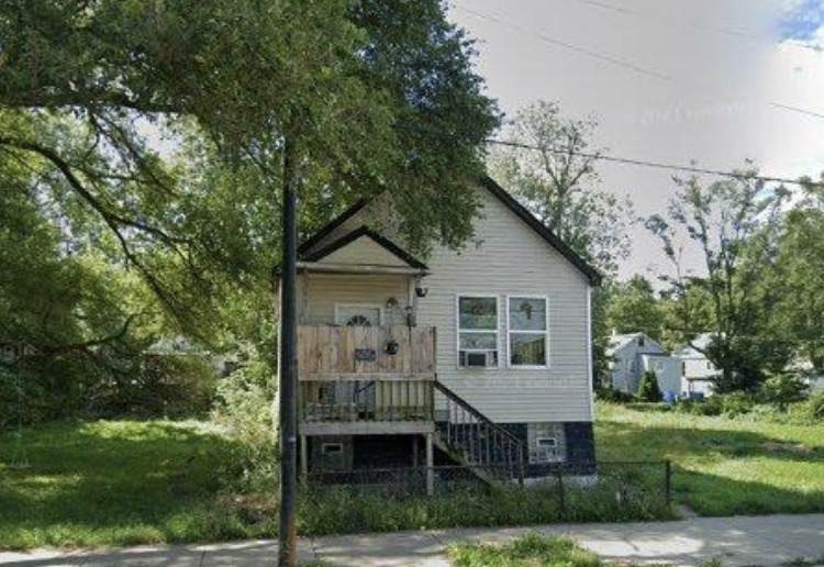 843 51st Street - Photo 1