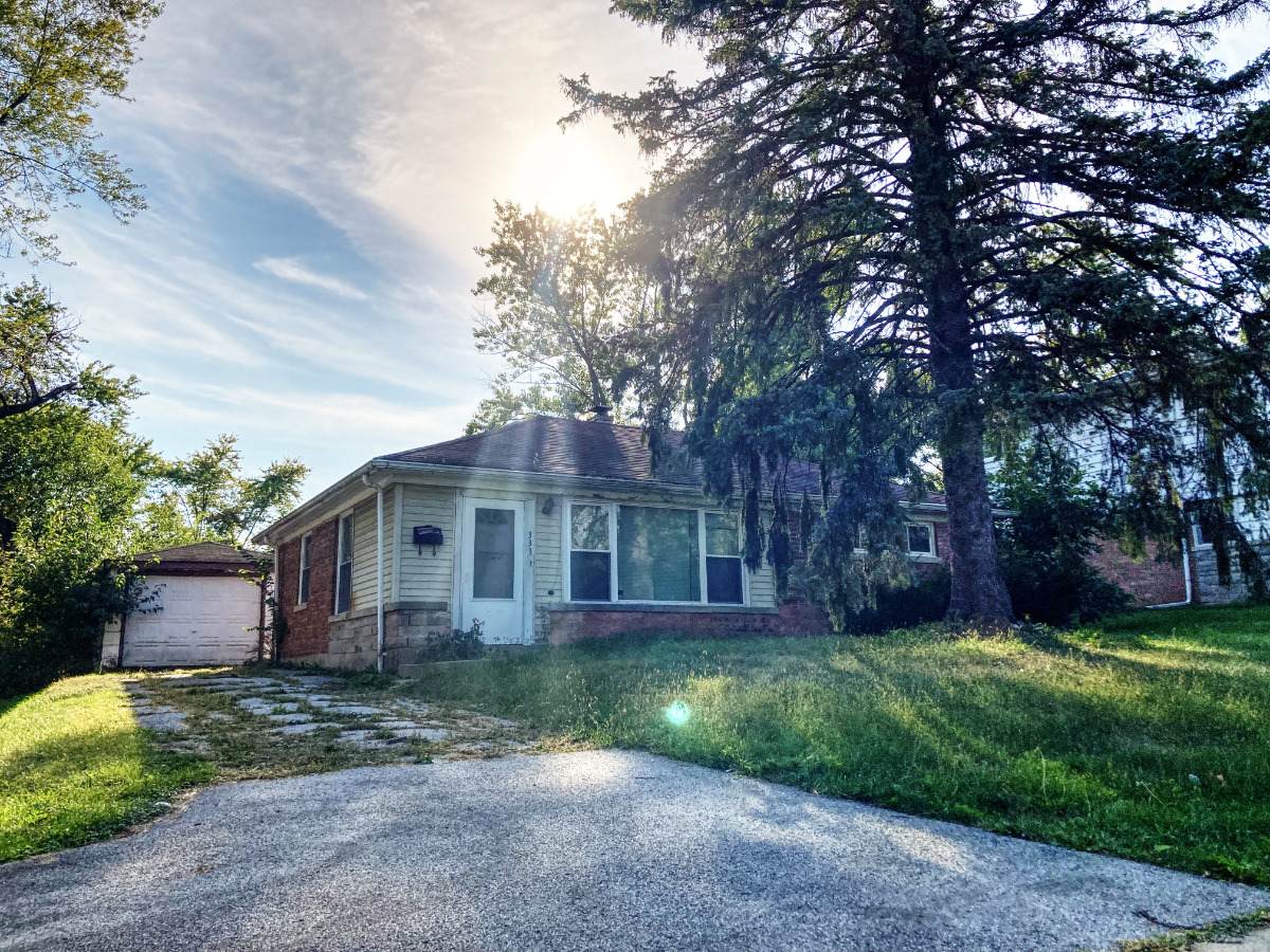 333 Sauk Trail - Photo 1