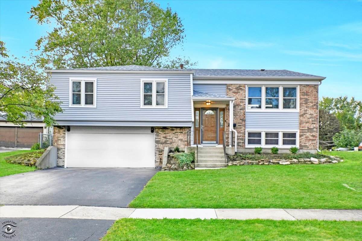 7920 Westview Lane - Photo 1