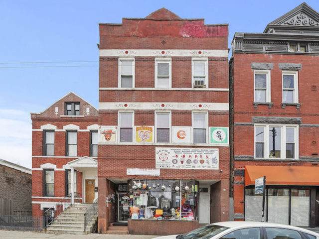 1749 18th Street - Photo 1