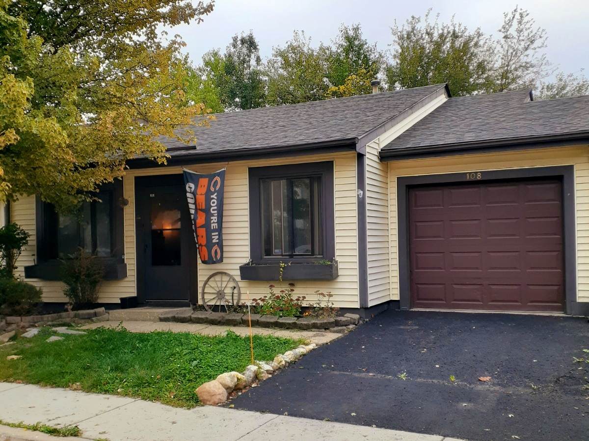 108 Cedarbend Drive - Photo 1