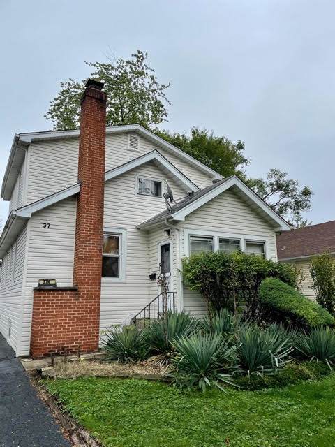 37 Yale Avenue - Photo 1