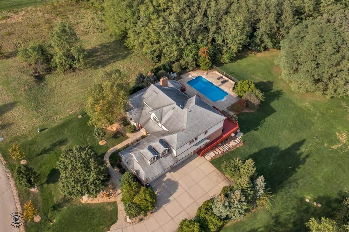 18007 Hunt Club Drive - Photo 1
