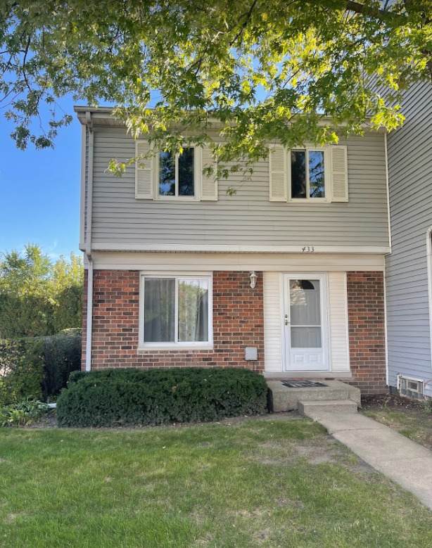 433 Yorkshire Square - Photo 1