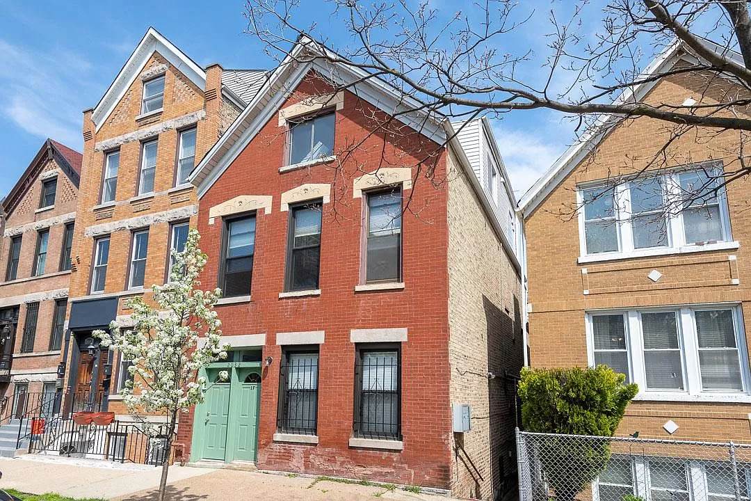 2032 Homer Street - Photo 1