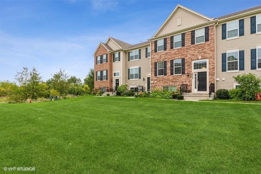 1517 Deer Pointe Drive - Photo 1
