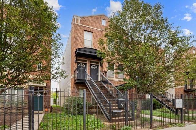 815 Kedzie Avenue - Photo 1