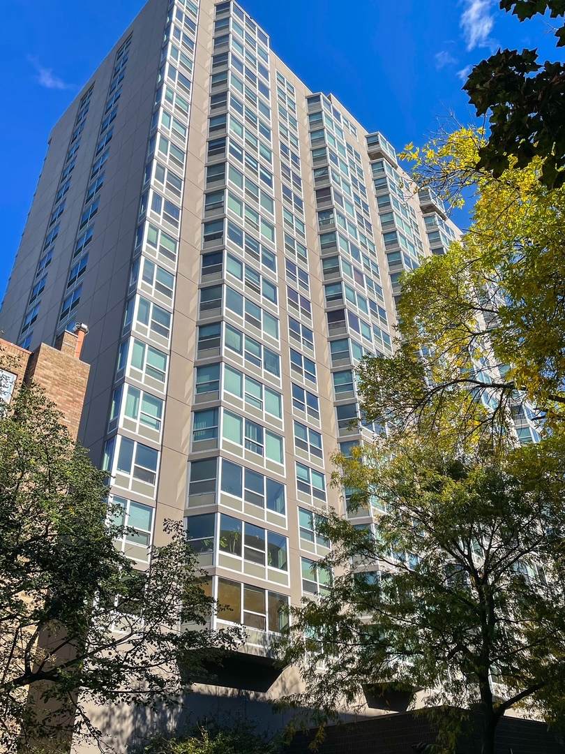 720 Gordon Terrace - Photo 1