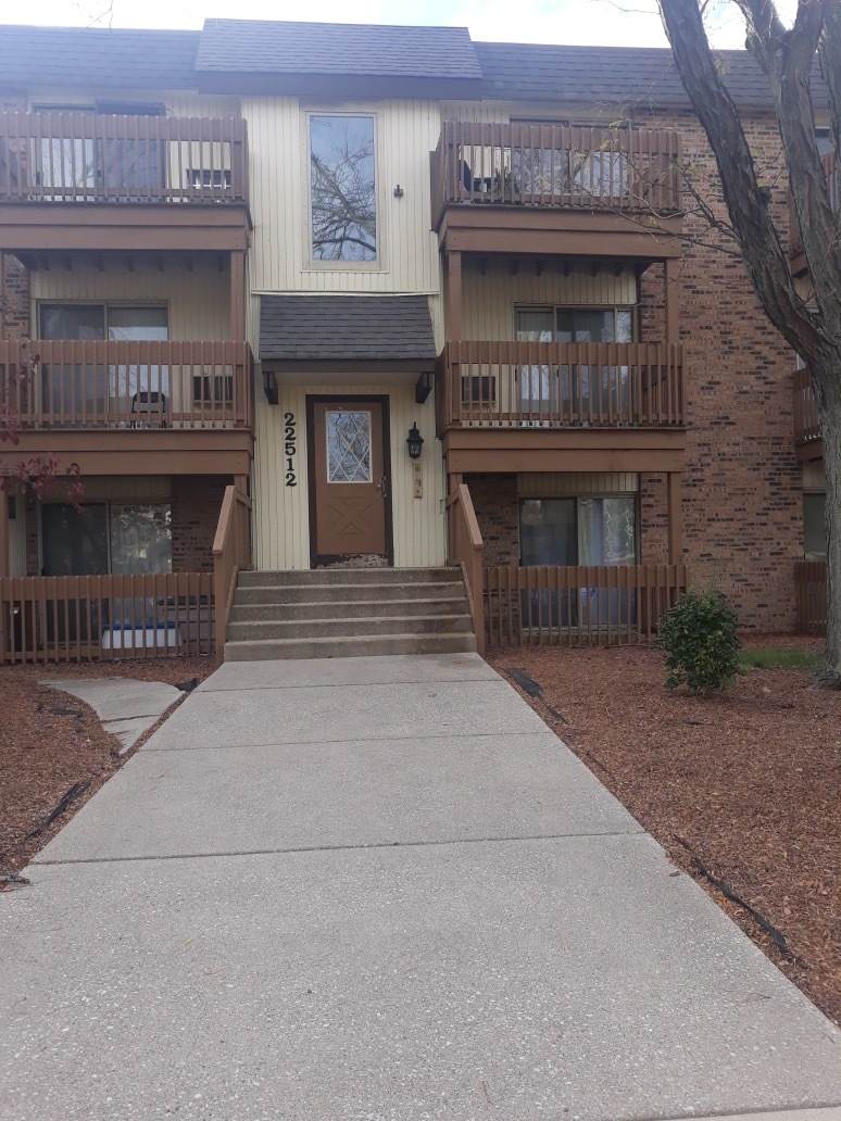 22512 Jackson Court - Photo 1