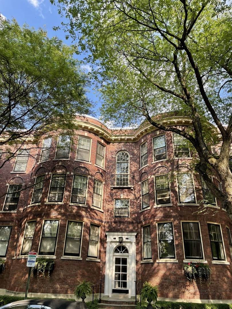 925 Michigan Avenue - Photo 1