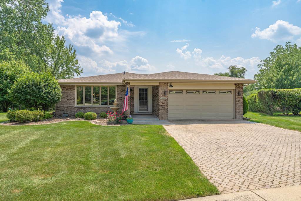 14553 Pinewood Court - Photo 1