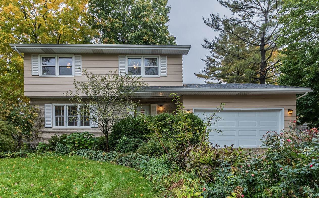 1209 Broadmoor Drive - Photo 1