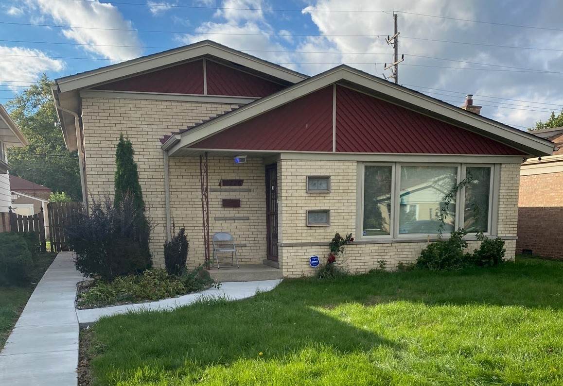 14226 Kimbark Avenue - Photo 1