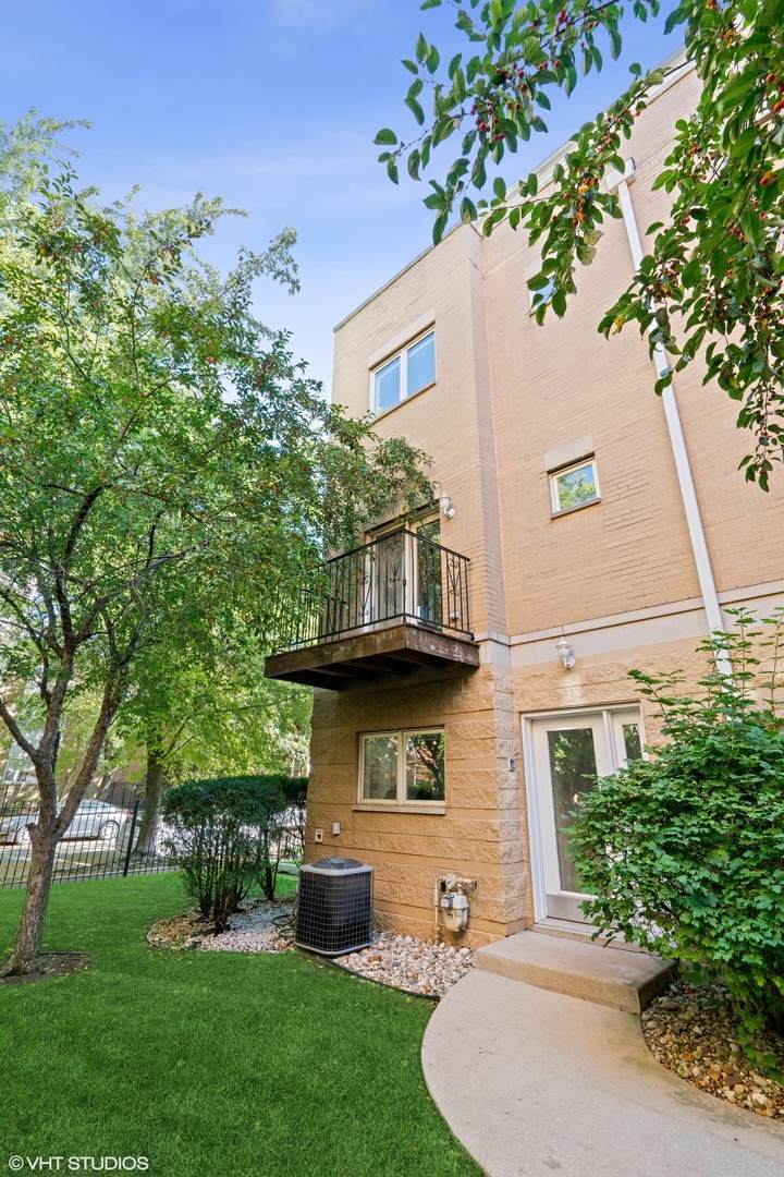 919 Leland Avenue - Photo 1
